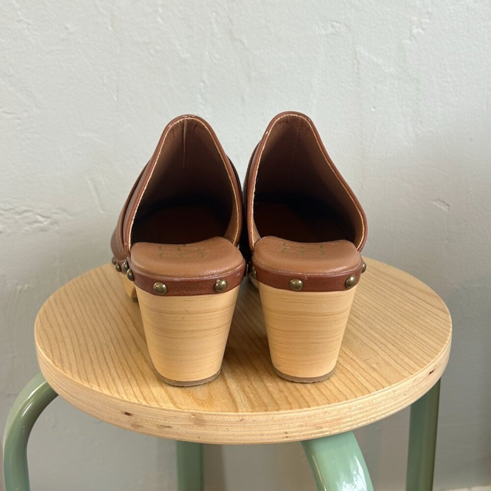 Beach by Matisse Maverick Heeled Clogs - Picture 4 of 6